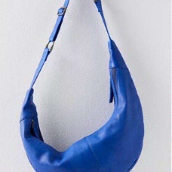 NWT Free People Idle Hands Handmade Leather Crescent Sling Bag Electric Cobalt - Picture 2 of 5